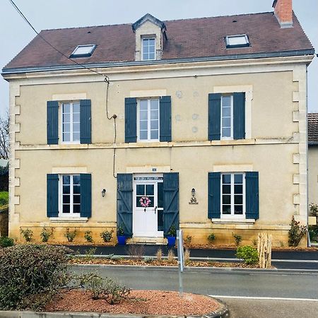 Ancien Relais De Poste The Old Post Office Bed & Breakfast Saint-Martial-d'Albarede Exterior foto